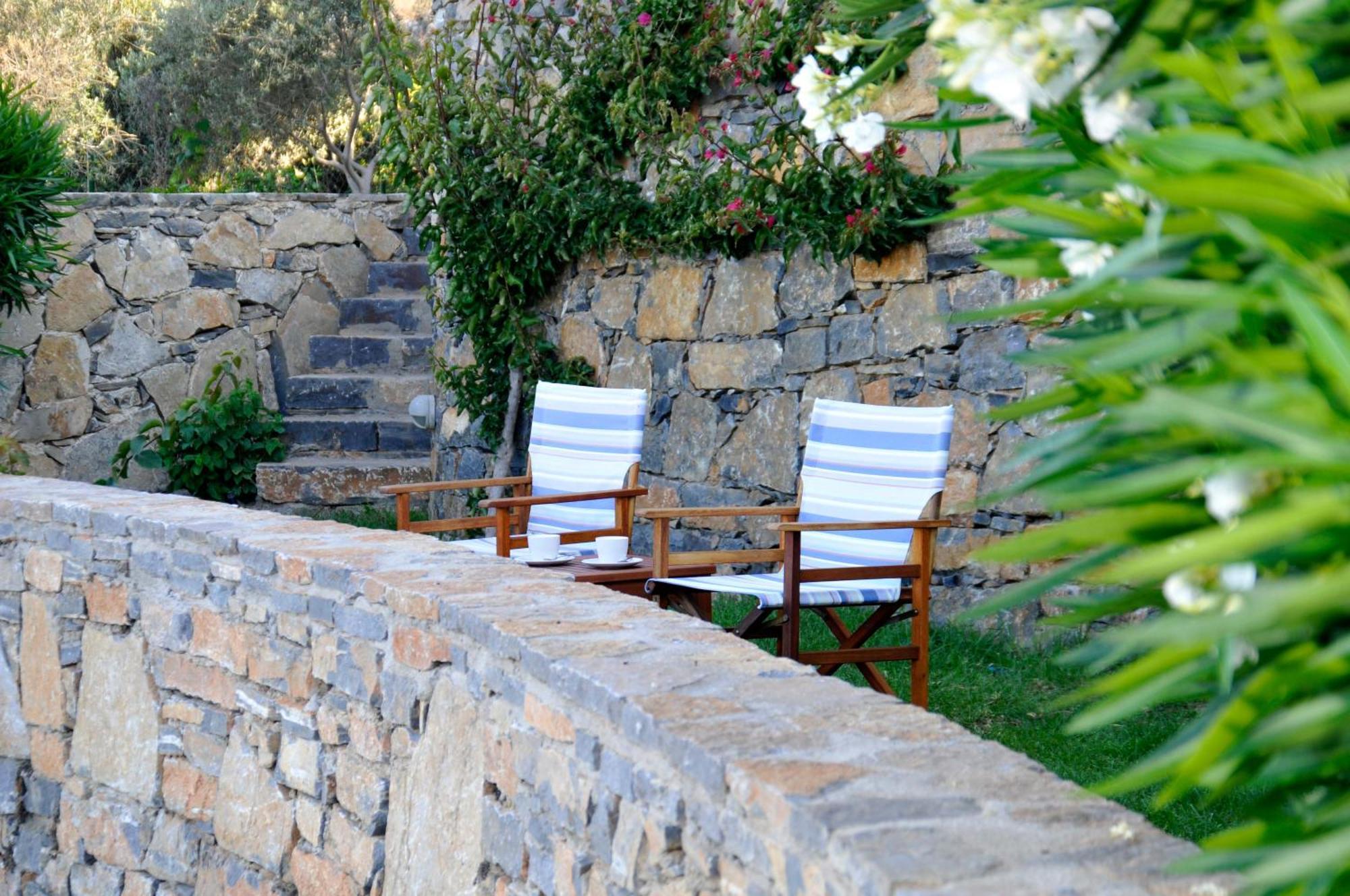 Living Residences * Elounda (Crete)
