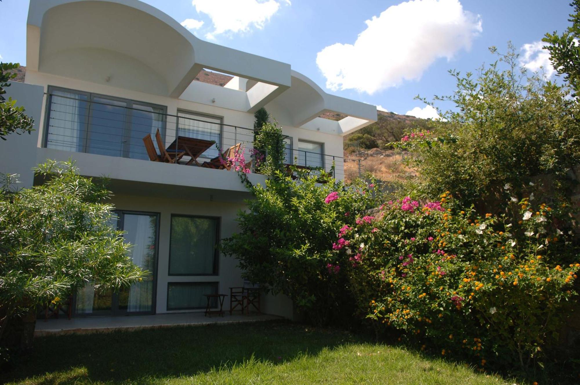 Villa Living Residences